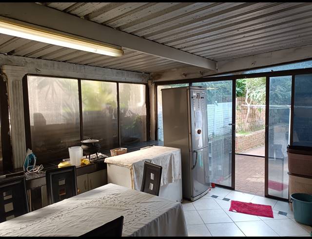 4 BEDROOM FREESTANDING FOR SALE IN UMGENI PARK